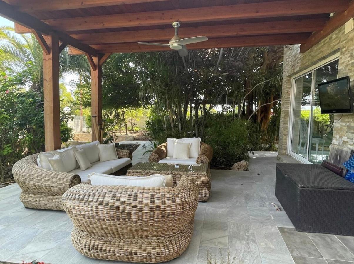 Habitación con cama extra doble más sofa cama apta hasta para 4 personas con baño privado San Vicente Raspeig Exterior foto