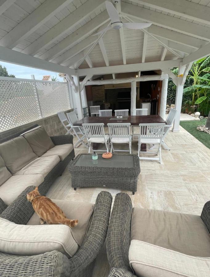 Habitación con cama extra doble más sofa cama apta hasta para 4 personas con baño privado San Vicente Raspeig Exterior foto